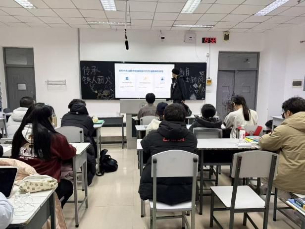 af86a8b5e858fa380e1b72663f92c1d8